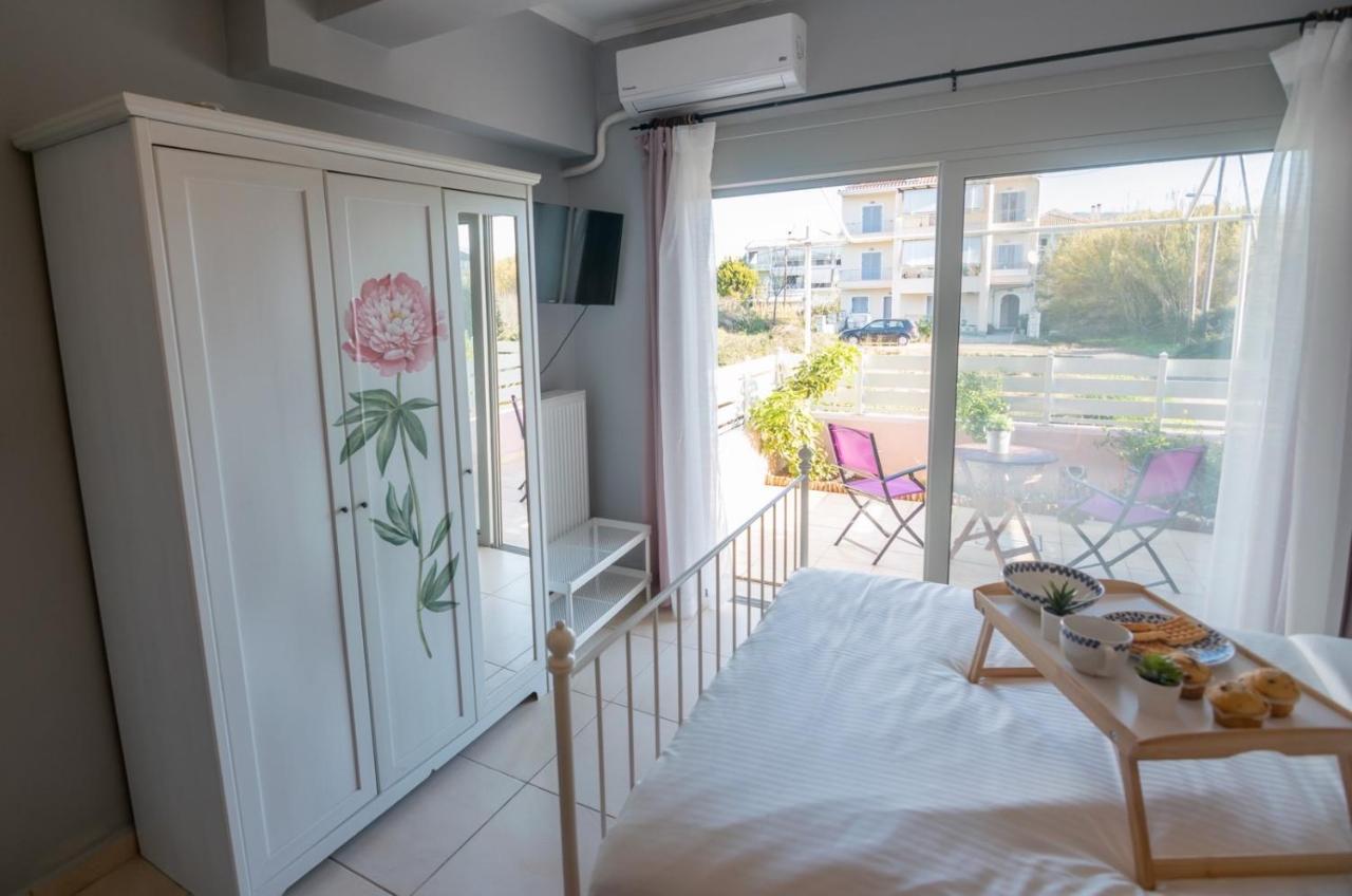 To Mikro Boutique Apartment Lefkáda Eksteriør bilde